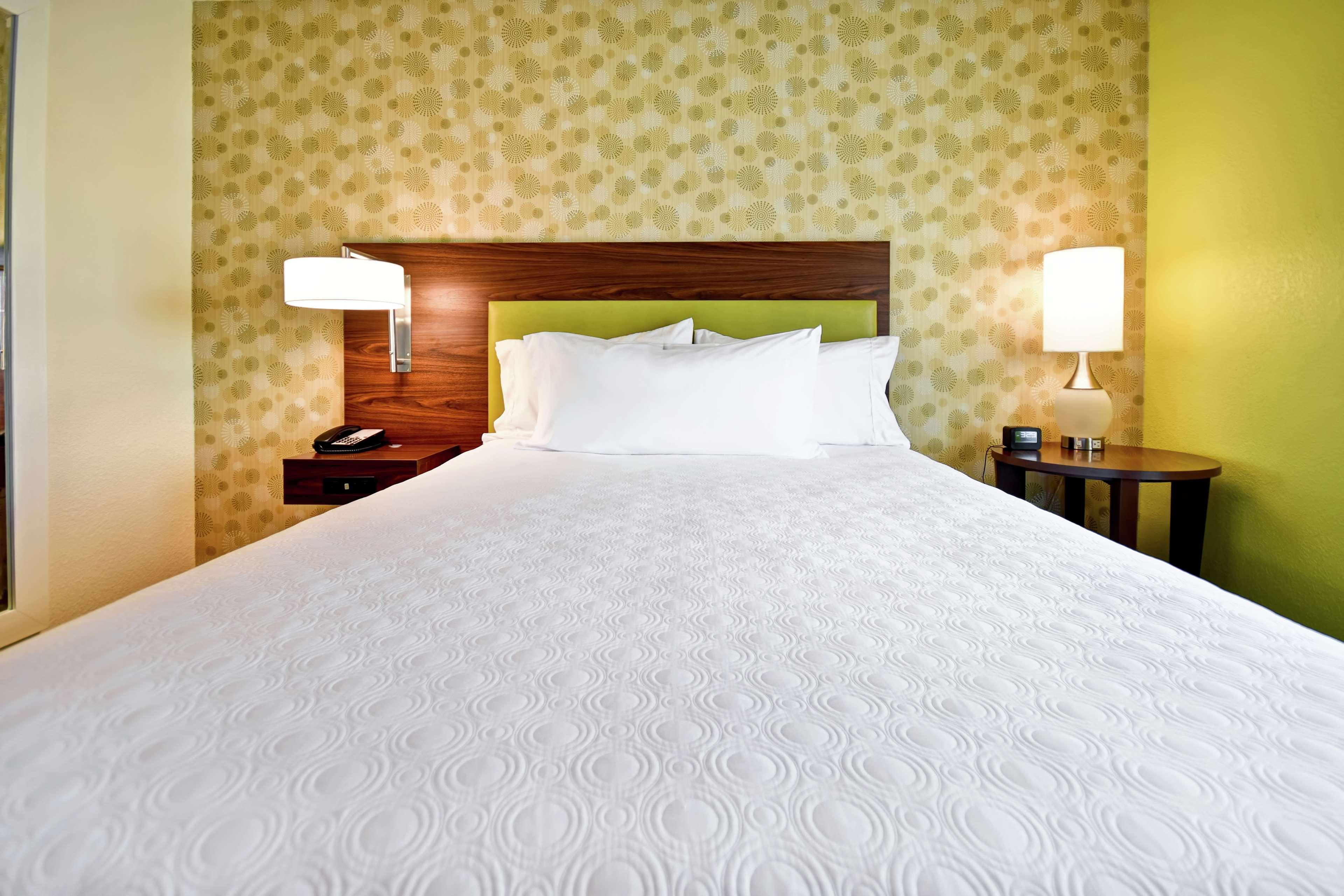 Holiday Inn Express Hotel & Suites Smyrna-Nashville Area By Ihg Exterior foto